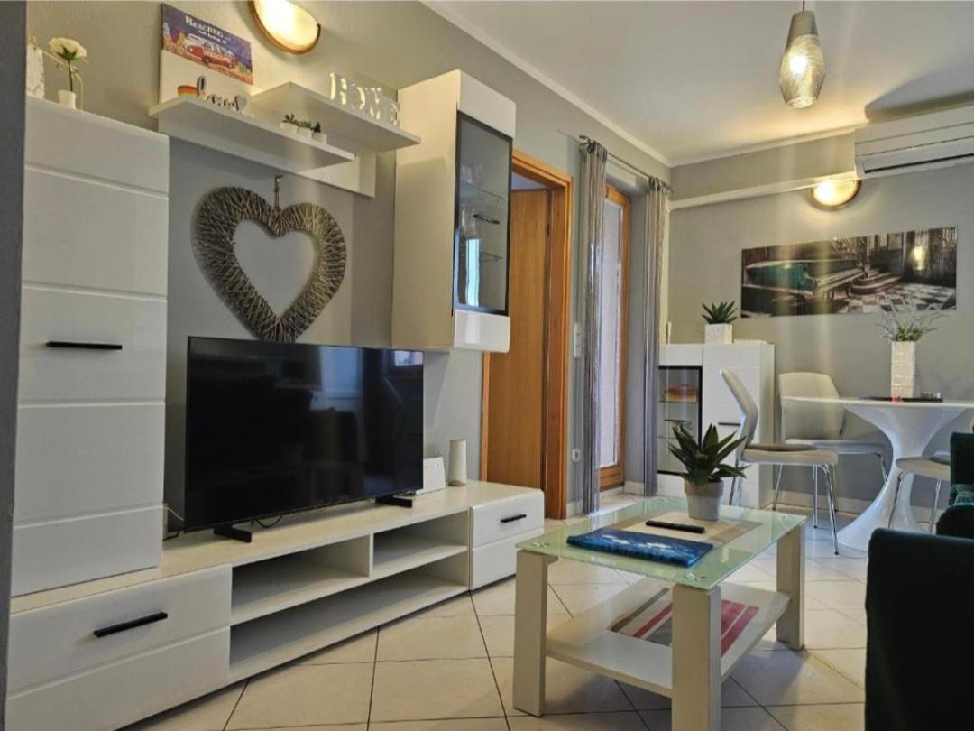 Apartment Gloria Ровінь Екстер'єр фото