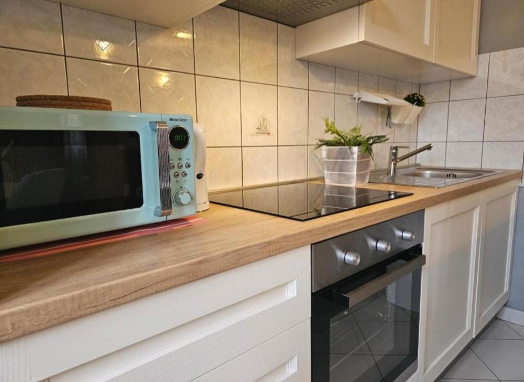 Apartment Gloria Ровінь Екстер'єр фото